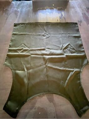 Silk olive green tank top small
